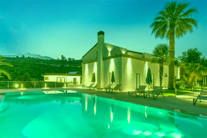 Horde 2 Winter slot machine