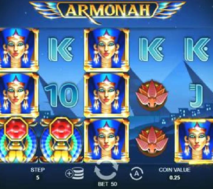 Pink Clovers XXXL: Hold and Win online slot