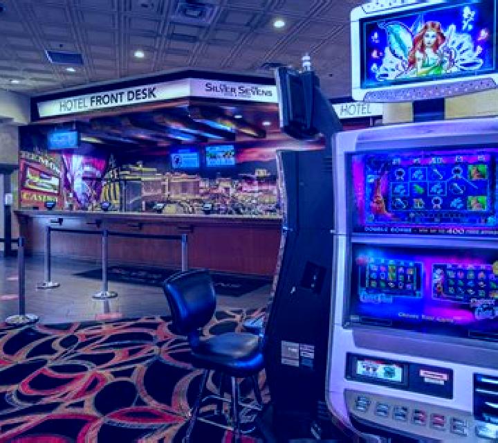 Rocket Racers slot machine